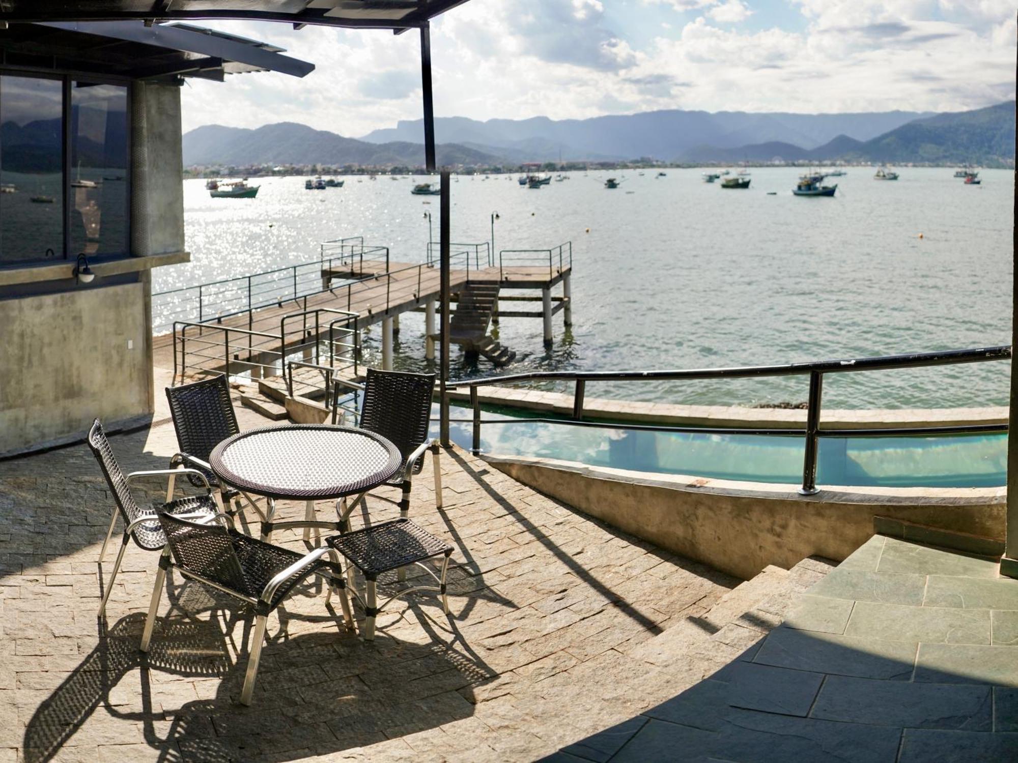 אובטובה 1819 Marine Hotel מראה חיצוני תמונה