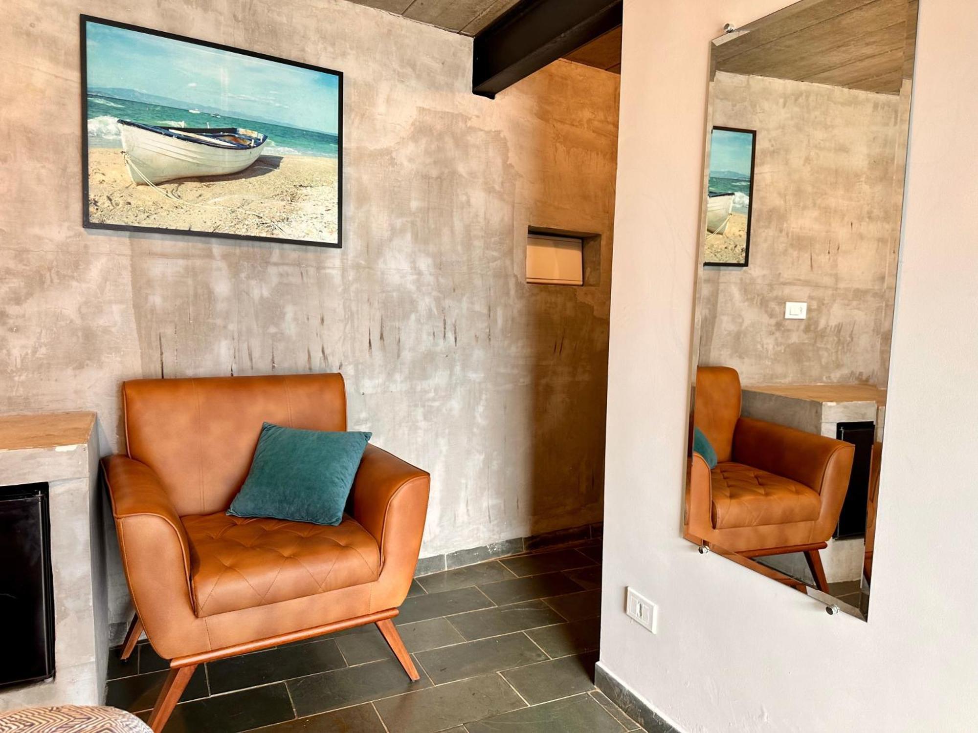 אובטובה 1819 Marine Hotel מראה חיצוני תמונה