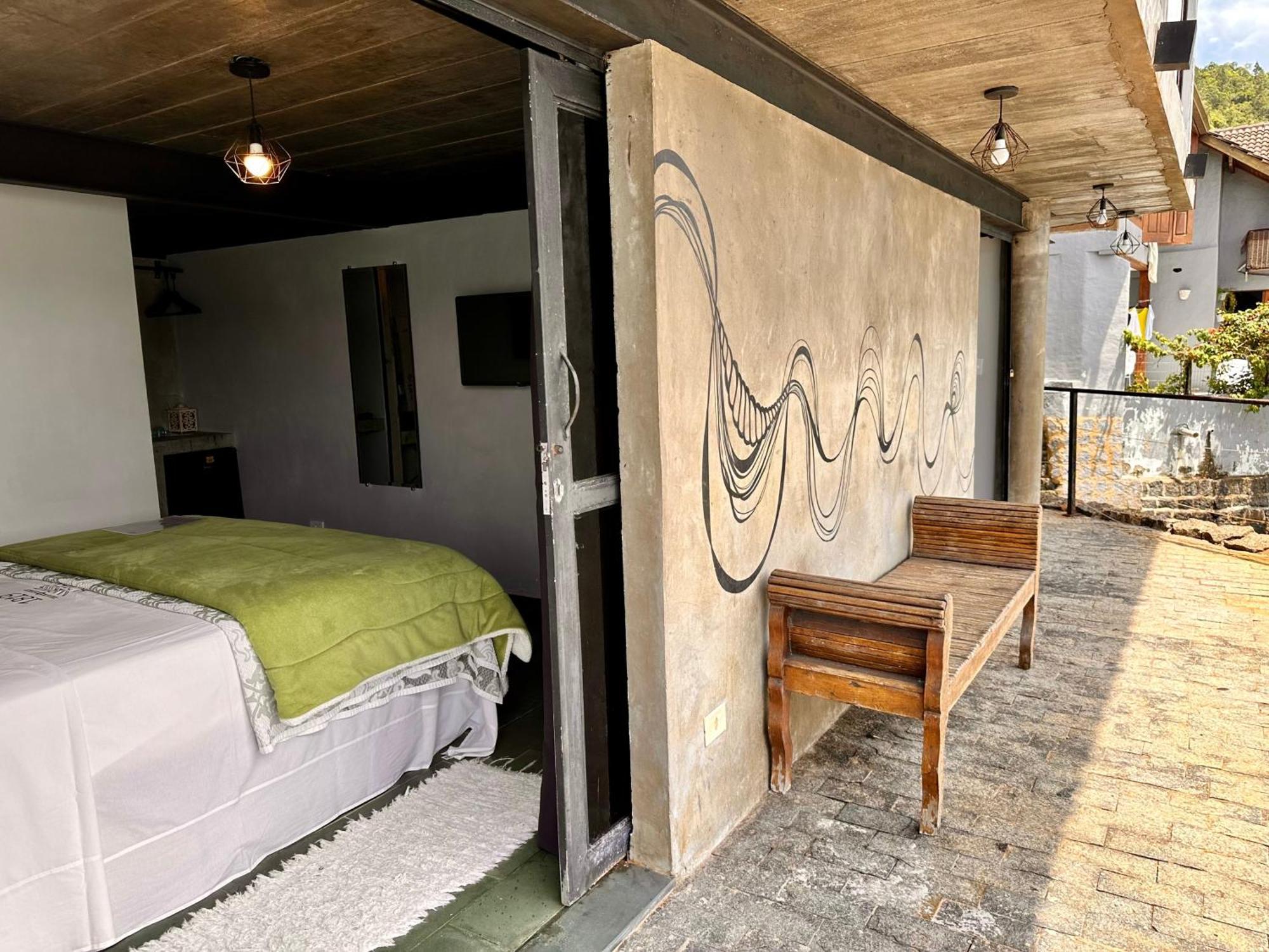 אובטובה 1819 Marine Hotel מראה חיצוני תמונה