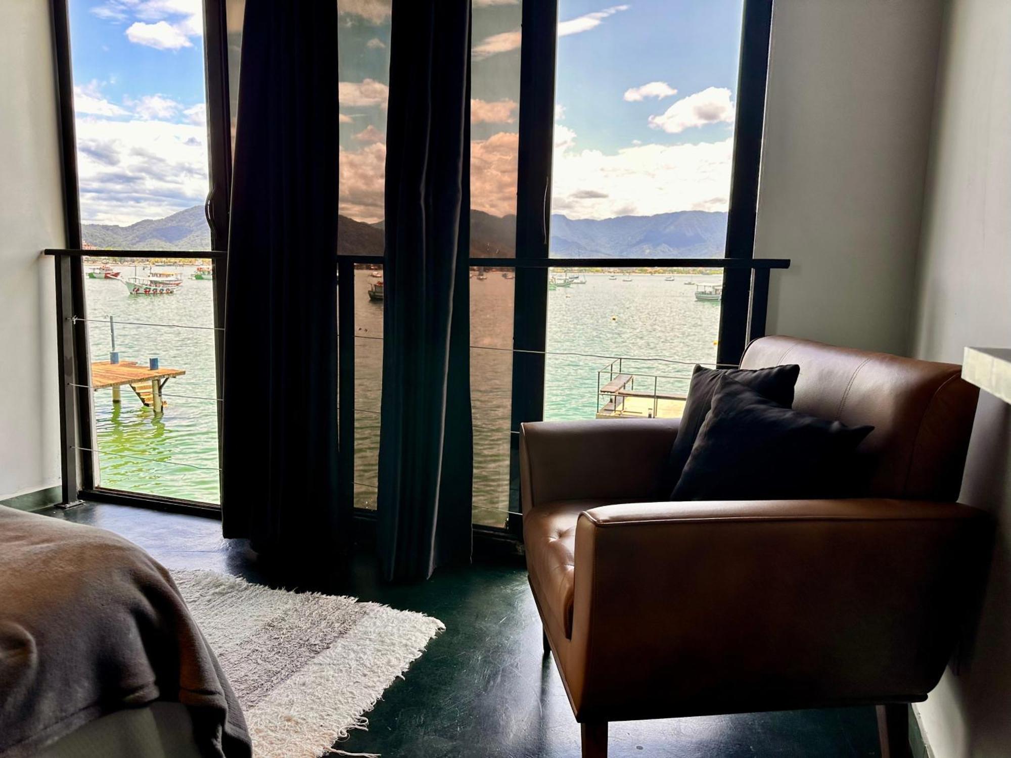 אובטובה 1819 Marine Hotel מראה חיצוני תמונה